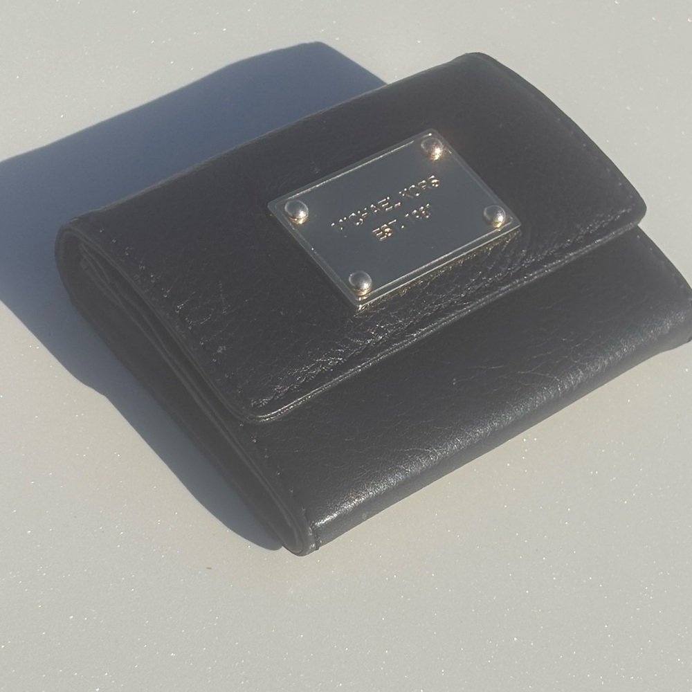Michael Kors Black Leather Card Holder & Key Ring